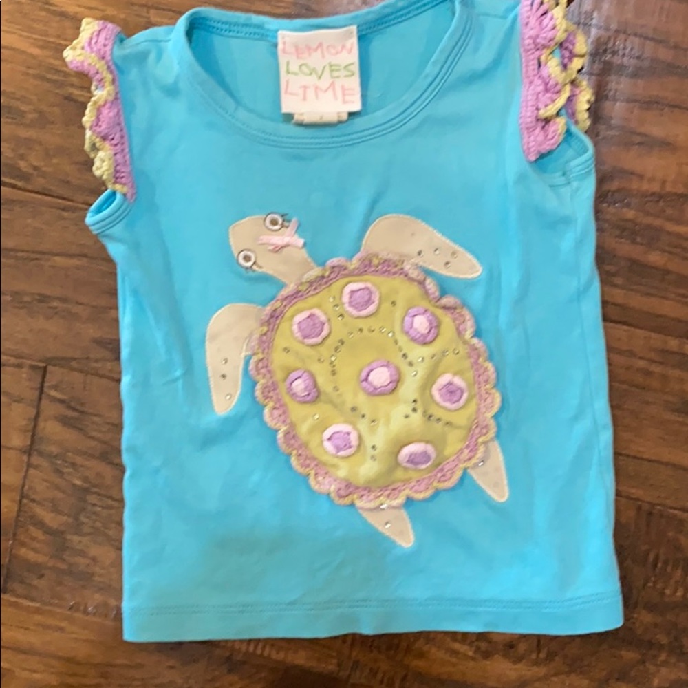 Lemon loves lime turtle tank